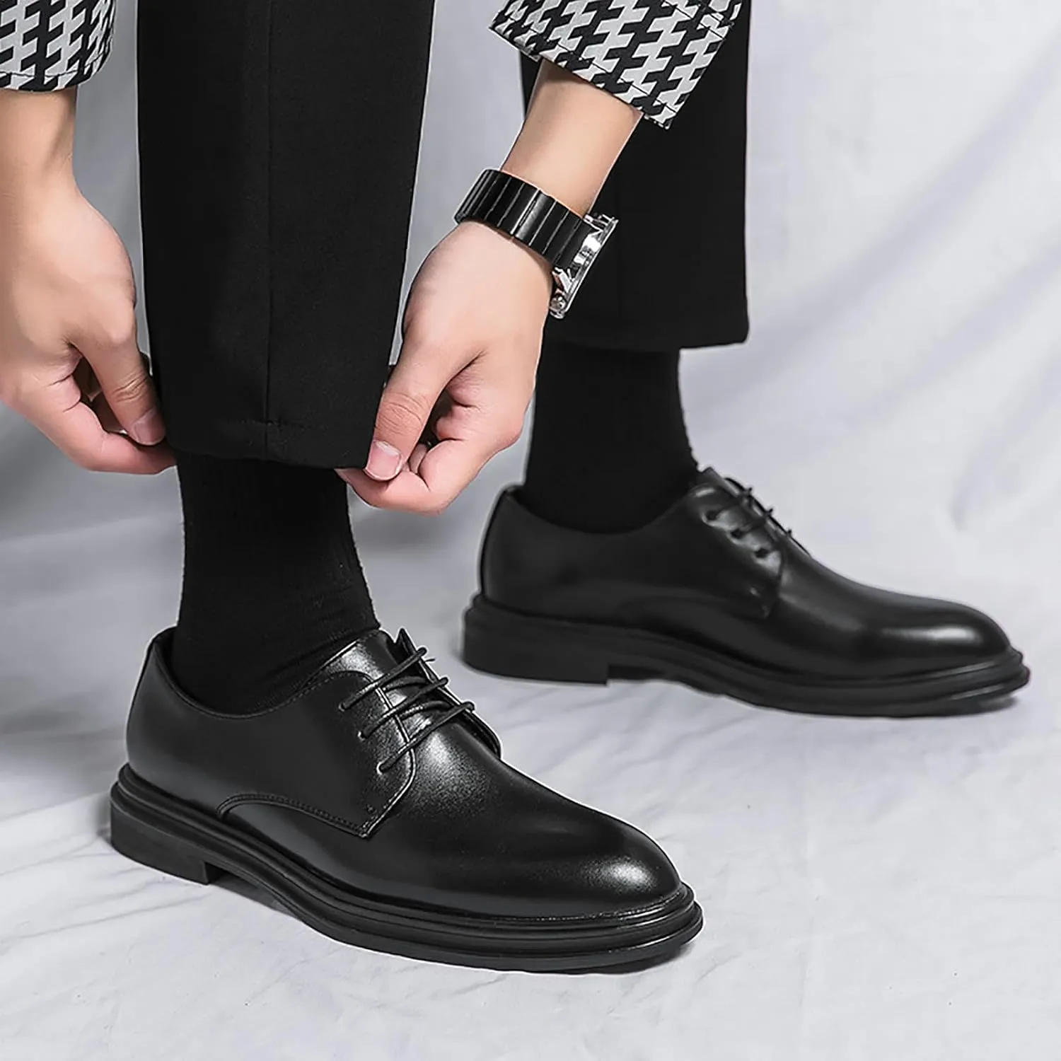 Men's Classic Lace Up Oxfords Dress Shoes,Fashion Pointed Toe Business Wedding Work Oxford Formal Shoes Faux Patent Leather Tuxedo Derby Shoes