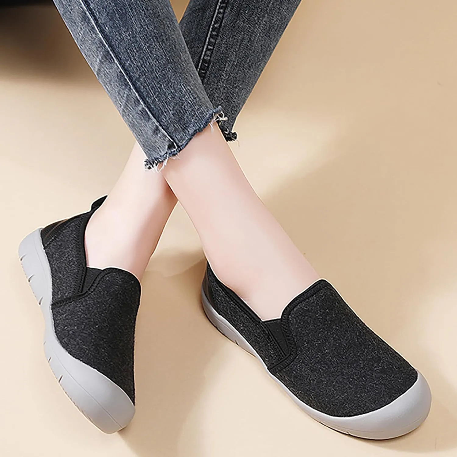 Women's Comfortable Orthopedic Loafers Casual Slip-On Comfortable Soft Sole Work Walking Shoes Breathable Anti-Slip Mom Shoes